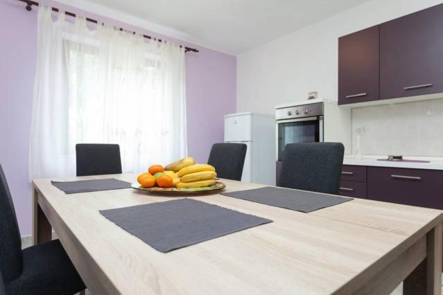 Apartment Helena Pula Luaran gambar
